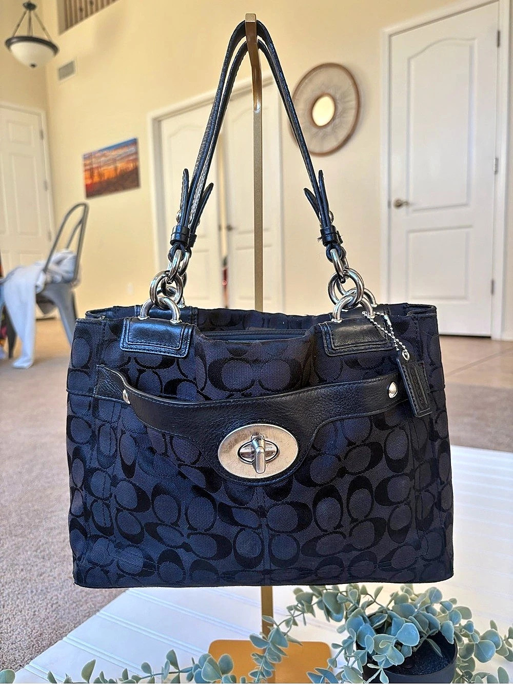Coach Penelope Signature Carryall Signature Tote